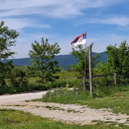 Feliks Διαμέρισμα Resavica