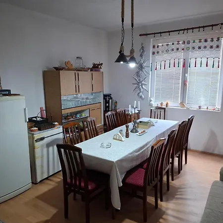 Διαμέρισμα Feliks Resavica